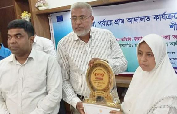 শ্রেষ্ঠত্ব অর্জন করেই যাচ্ছেন নাজমুল চেয়ারম্যান