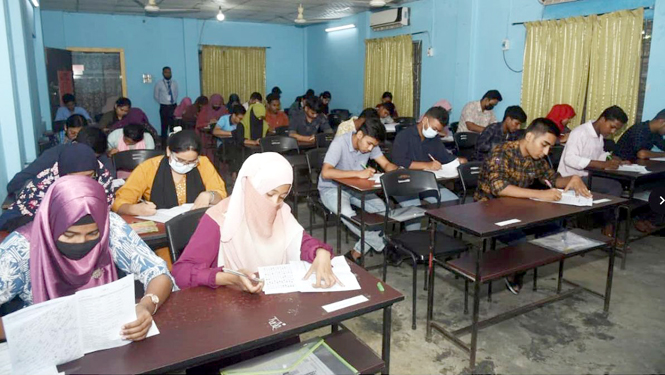 হলি ল্যান্ড কলেজে স্কলারশিপের মাধ্যমে ৭০ জন মেধাবী শিক্ষার্থী ফ্রিতে অধ্যয়নের সুযোগ পাবে