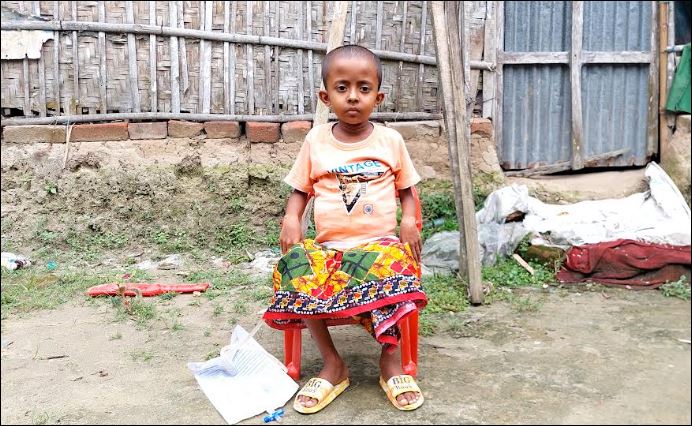 বাঁচতে চায় তালহা: সাত বছরের শিশুর চোখে নতুন জীবনের স্বপ্ন