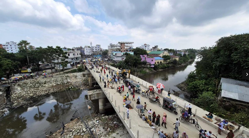 দুই দফা সময় বাড়িয়েও শেষ হয়নি বগুড়ার ফতেহ আলী সেতুর নির্মাণ কাজ ২০ কোটি টাকার প্রকল্পের কাজ চলছে ঢিমেতালে