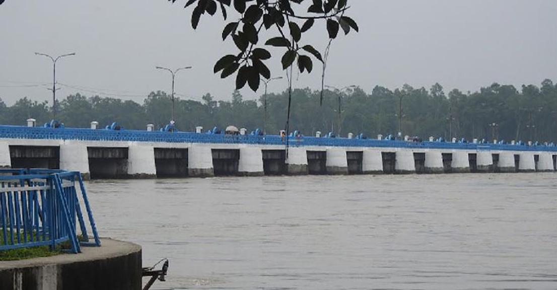 বিপৎসীমা অতিক্রমের আশঙ্কা তিস্তা ও দুধকুমার নদীর
