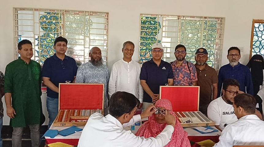বোয়ালমারীতে বিনামূল্যে চক্ষু ক্যাম্প