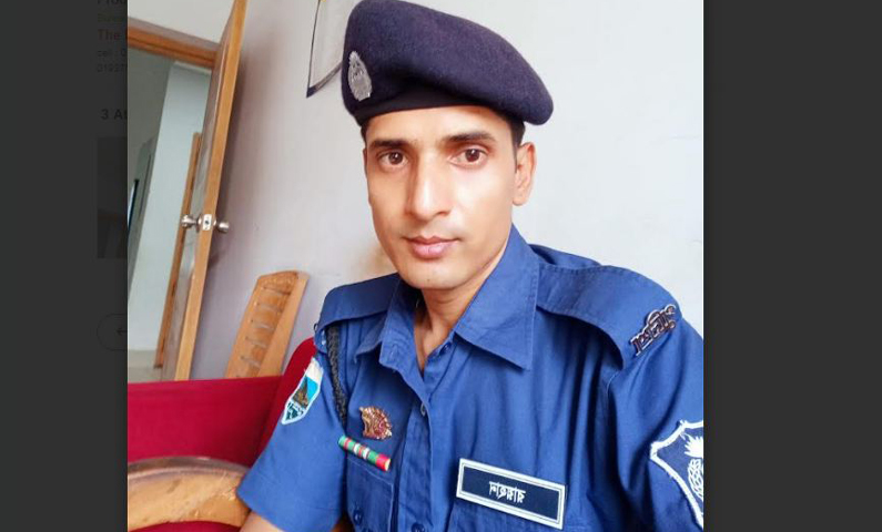 নতুন কর্মস্থলে যোগদানের দিনেই বিদ্যুৎস্পৃষ্টে মৃত্যু পুলিশ সদস্যের