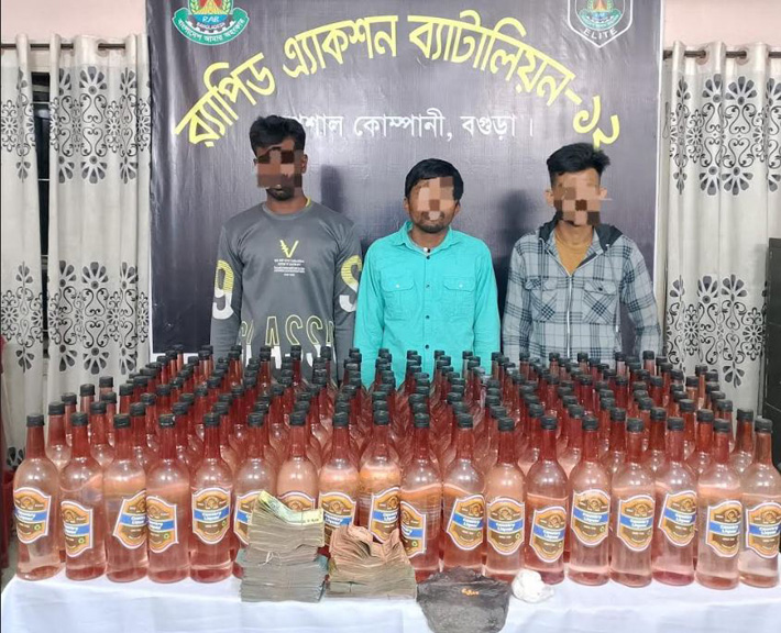 বগুড়ায় ১০০ বাড়িতে যৌথ বাহিনীর অভিযান বিপুল মাদক জব্দ: আটক তিন