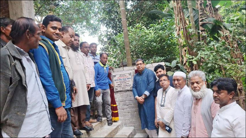 শিবগঞ্জে ২০ লাখ টাকা ব্যয়ে তিন মন্দিরের সংস্কার কাজের উদ্বোধন