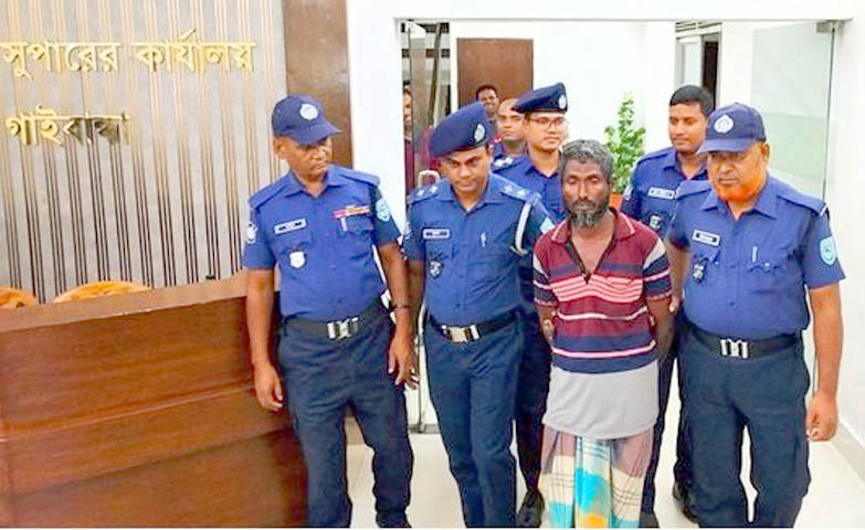 ধর্ষণের অভিযোগে গ্রেফতার আইয়ুব আলীকে নিয়ে পুলিশের প্রেস ব্রিফিং