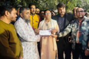 বগুড়ায় হৃদরোগীকে আর্থিক সহায়তা দিলেন তারেক রহমান