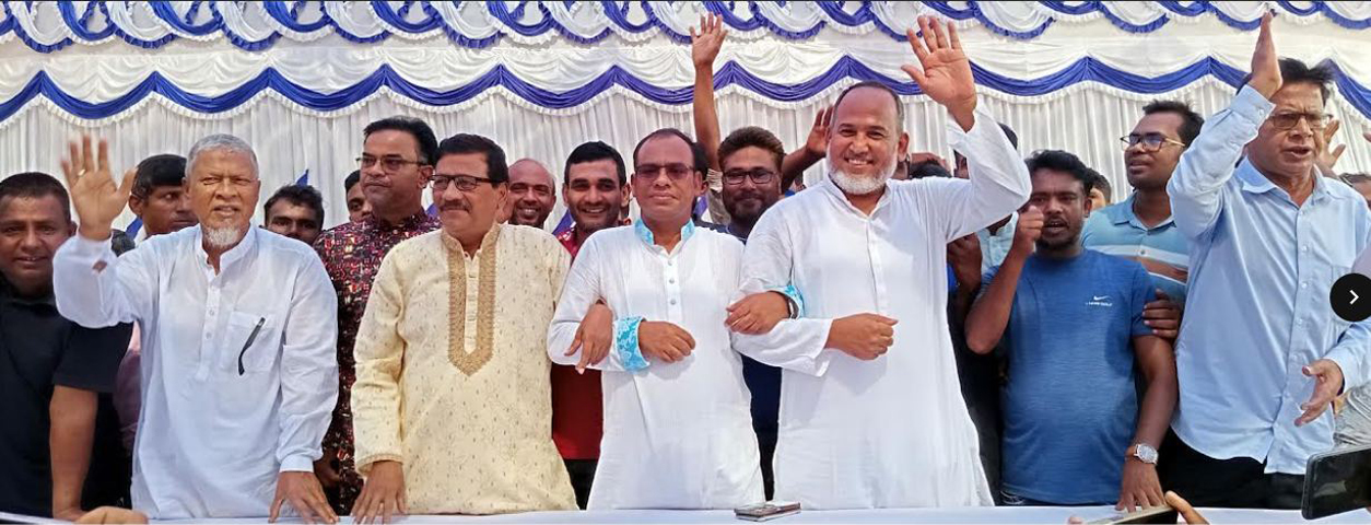 বিরলে বিএনপি’র ৩ মনোনয়ন প্রত্যাশীর একই মঞ্চে ৭ নভেম্বর জাতীয় বিপ্লব ও সংহতি দিবস উদযাপন