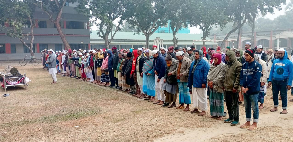 পাঁচবিবিতে সাংবাদিক মাতার পরলোকগমন