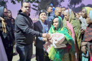 দিনাজপুর সদরের সীমান্তবর্তী এলাকায় আদিবাসী শিং সম্প্রদায় ও অতিদরিদ্র জনগণের মাঝে কম্বল বিতরণ করলেন -ইউএনও তমালিকা পাল