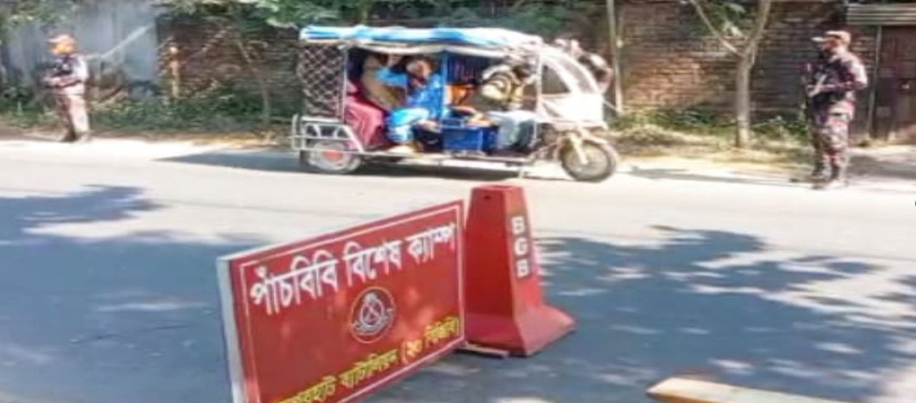 পাঁচবিবি সীমান্তে বিজিবির টহল ও তল্লাশি