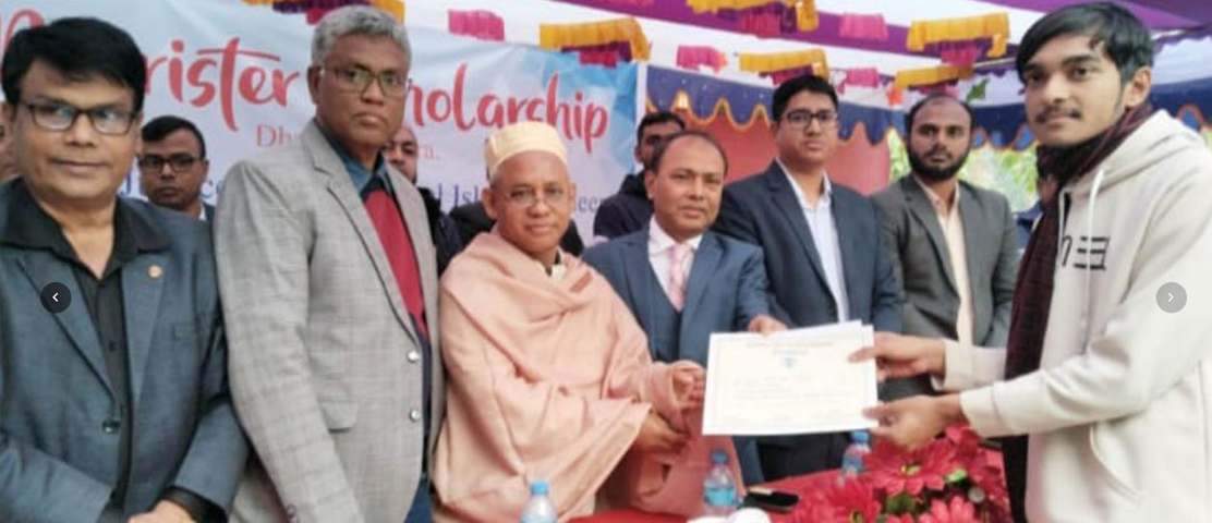ধুনটে ব্যারিস্টার স্কলারশিপ পেল ৩০ মেধাবী শিক্ষার্থী, শ্রেষ্ঠ শিক্ষক নির্বাচিত বিএম ফারুক হোসেন