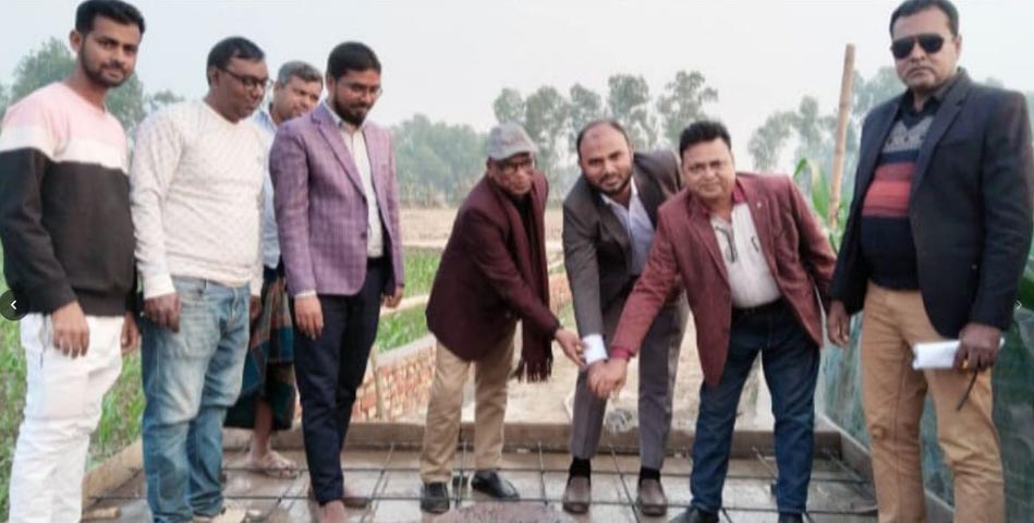 ধুনট পৌর এলাকায় ৪৮ লাখ টাকার রাস্তার আরসিসি ঢালাই কাজের উদ্বোধন