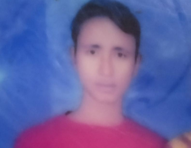 ১৪ দিন পরেও মেলেনি কোন খোঁজ