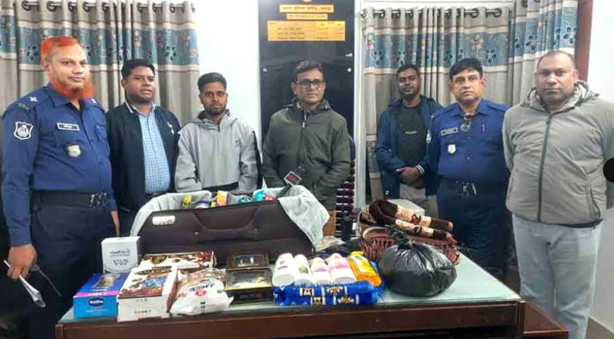 বগুড়ায় সিসিটিভির ফুটেজে মিলল প্রবাসীর হারিয়ে যাওয়া মালামাল