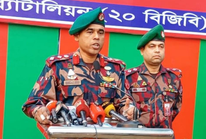 পাঁচবিবিতে বিজিবির প্রেস ব্রিফিং