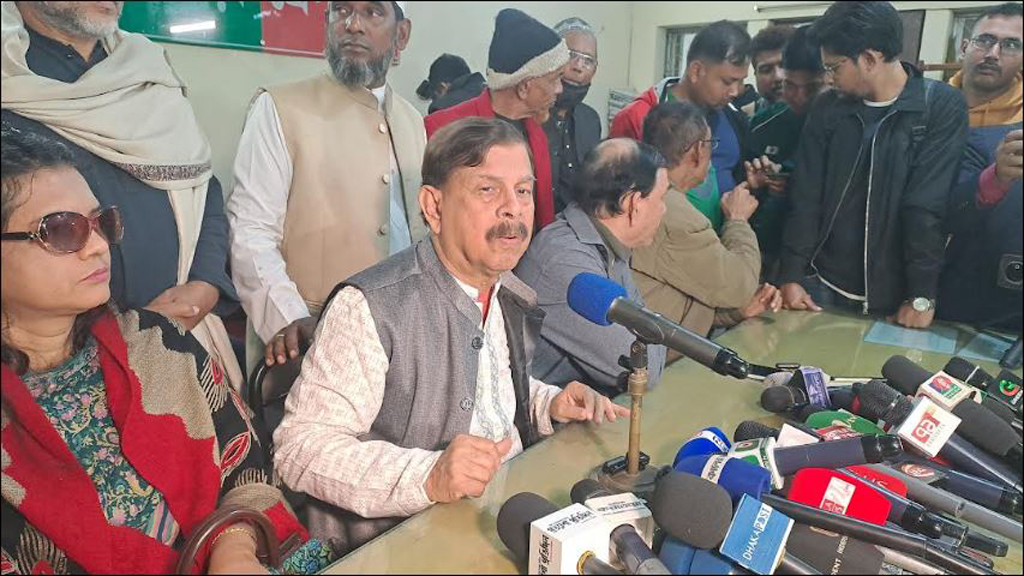 বগুড়া-২ : মান্নার কেতলি মার্কার প্রচারণায় বিএনপির কর্মী সমর্থকদের বাঁধা সংবাদ সম্মেলনে অভিযোগ