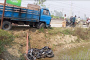 শিবগঞ্জে ট্রাকের ধাক্কায় পুলিশের এসআই আহত, ট্রাক জব্দ