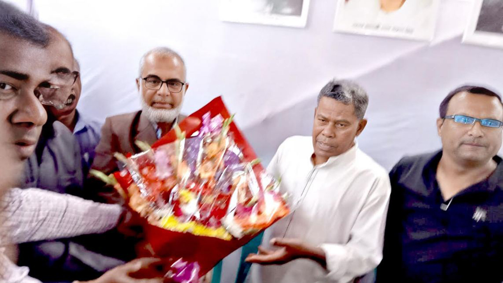 নবনির্বাচিত এমপি সৈয়দ জাহাঙ্গীর আলমকে সংবর্ধনা প্রদান