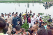 দেওয়ানগঞ্জে ব্রিজ ভেঙে নদীতে, ৪ শিশুর মৃত্যু