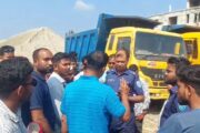 গোবিন্দগঞ্জে তেল সংকট, খোলা বাজারে ৩০০ টাকা লিটার
