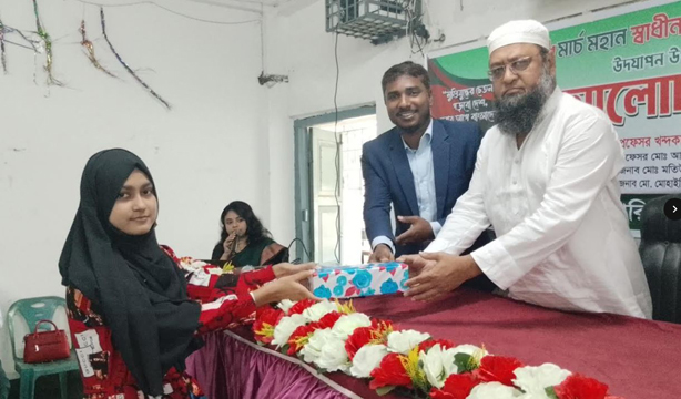 ফুলবাড়ী সরকারি কলেজে স্বাধীনতা দিবস পালিত