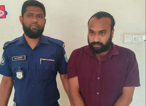 গোবিন্দগঞ্জে ধর্ষণের ভিডিও ধারণ করে ব্লাকমেইলিং, যুবক গ্রেপ্তার