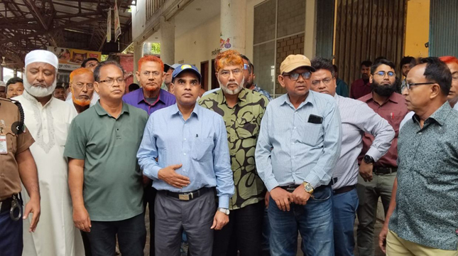 বিরামপুর রেল স্টেশন পরিদর্শন করলেন রেল ডিজি আফজাল