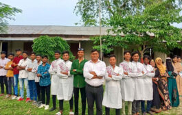 হিলিতে আদিবাসী উচ্চ বিদ্যালয় সহ বিভিন্ন বিদ্যালয়ে এসএসসি'র দোয়া বিদায় অনুষ্ঠিত