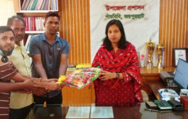 পাঁচবিবি ইউএনওর সাথে সৌজন্য সাক্ষাত করেন সাবেক ফুটবলাররা