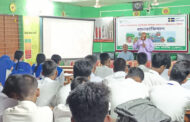প্লাস্টিক দূষণ রোধে সচেতনতা বাড়াতে দিনাজপুরে স্কুল ক্যাম্পেইন