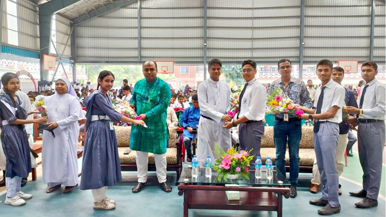 দিনাজপুর সেন্ট ফিলিপস্ হাই স্কুল এন্ড কলেজে সাড়ম্বরে সেন্ট ফিলিপস্ ডে ও রবীন্দ্র-নজরুল জয়ন্তী উদযাপিত