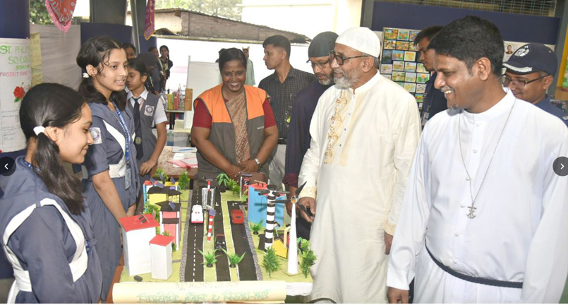 দিনাজপুর সেন্ট ফিলিপস্ হাই স্কুল এন্ড কলেজে বার্ষিক বিজ্ঞান ও প্রযুক্তি মেলার উদ্বোধন