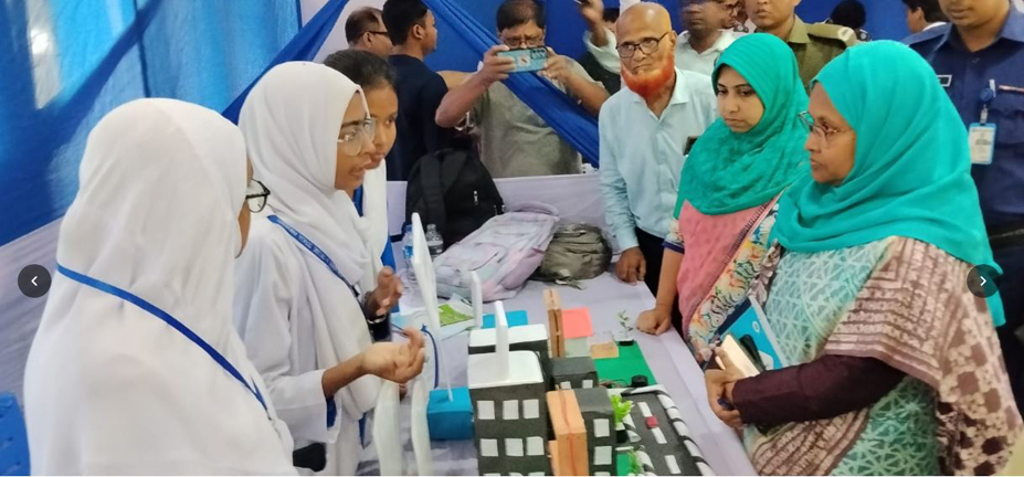 পঞ্চগড়ে জেলা পর্যায়ে স্টার্ট-আপ, সায়েন্স প্রজেক্ট ও ইনোভেশন শোকেজিং প্রোগ্রাম অনুষ্ঠিত