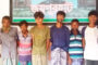 ইউএনওকে নিজের লেখা বই উপহার দিলেন অধ্যক্ষ আনিছুর রহমান
