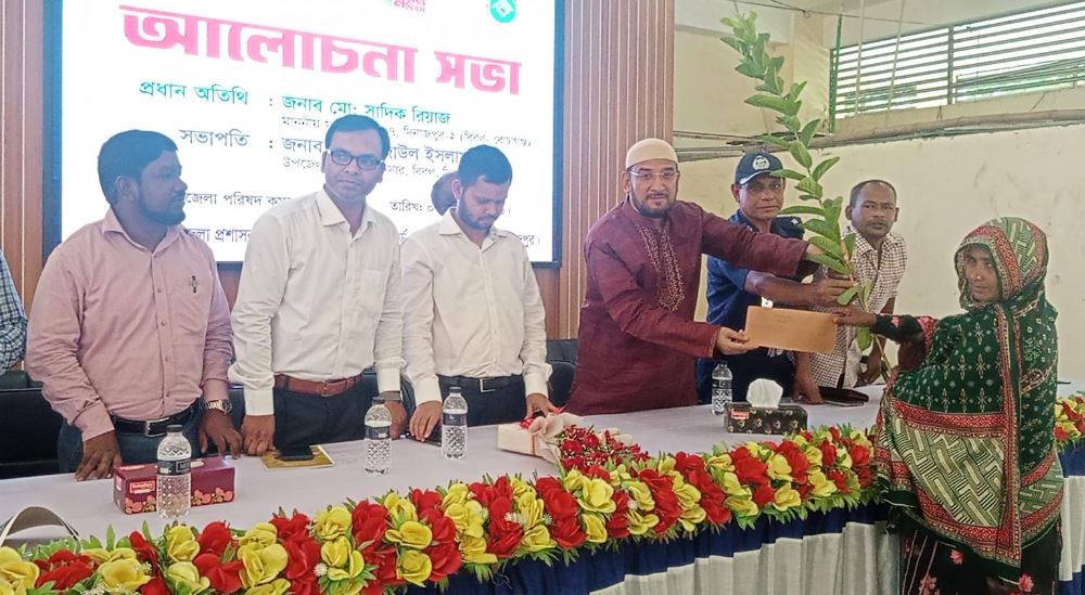 বিরলে জাতীয় পল্লী উন্নয়ন দিবস উদযাপন