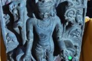 বগুড়ায় কষ্টিপাথরের বিষ্ণু মূর্তি উদ্ধার