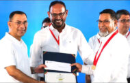 জাতীয় মৎস্য পদক’পেলেন বগুড়া-৩ আসনের এমপি আব্দুল মহিত তালুকদার