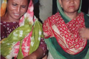 পাঁচবিবিতে চিকার কামড়ে দুই নারী আহত