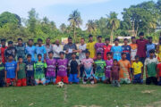 বিরল সরকারি পাইলট মডেল উচ্চ বিদ্যালয় মাঠে খেলোয়াড়দের জেলা ক্রীড়া অফিসারের অনুপ্রেরণা