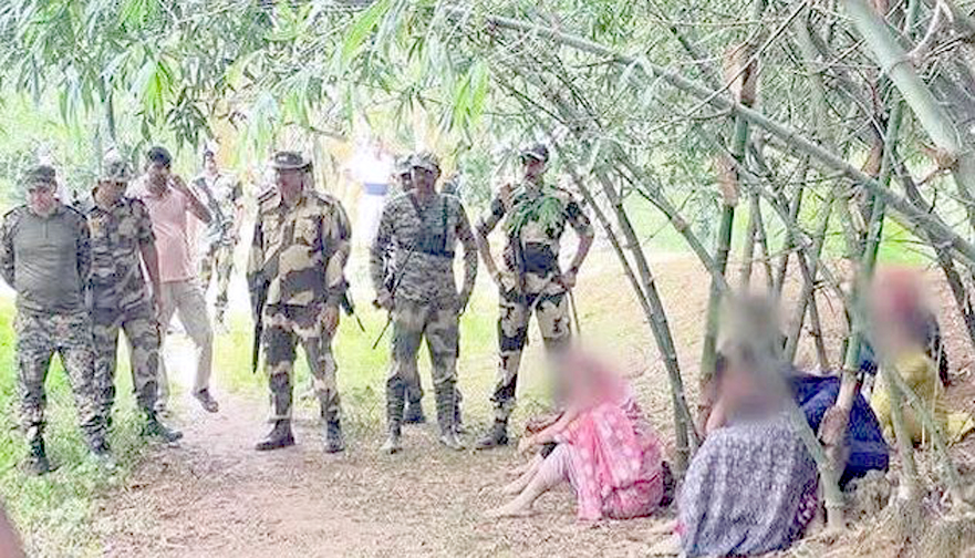 বিরামপুর সীমান্তে ৯ জনকে পুশইনের চেষ্টা, বিজিবি ও গ্রামবাসীর বাধায় ব্যর্থ বিএসএফ