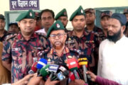 বিজিবি’র পক্ষ থেকে ফুলবাড়ী সীমান্তের ১৫ বেকার যুবককে প্রশিক্ষণ পূর্বক সনদ প্রদান