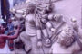 হিলিতে দুর্গাপূজার শেষ মুহূর্তের প্রস্তুতি, প্রতিমা তৈরিতে ব্যস্ত কারিগররা