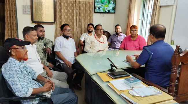 বিরামপুর থানার ওসি’র সঙ্গে বিরামপুর প্রেসক্লাবের সাংবাদিকদের মতবিনিময়