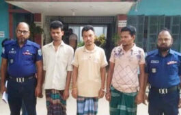 চিরিরবন্দরে স্বর্ণালংকার চুরি মামলায় ৩ জন গ্রেপ্তার, স্বর্ণের টুকরো উদ্ধার