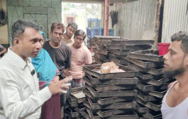 বগুড়ায় নোংরা ও অস্বাস্থ্যকর পরিবেশে খাদ্যপণ্য তৈরি