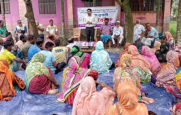 পার্বতীপুরে আধুনিক পদ্ধতিতে ধান চাষে উদ্বুদ্ধ করতে উঠান বৈঠকের উদ্যোগ
