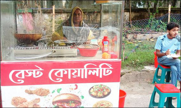 ছেলের জন্য মায়ের সংগ্রাম