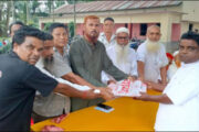 বিরলে শারদীয় দুর্গোৎসব উপলক্ষ্যে উপহার সমগ্রী বিতরণ করলেন চেয়ারম্যান পদপ্রার্থী মোল্লা সাজ্জিদ আহমেদ কাজল