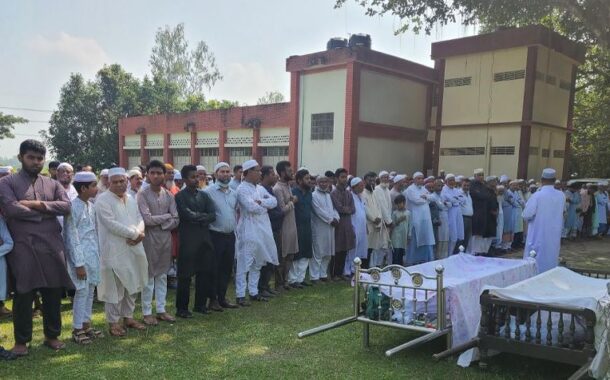 ফুলবাড়ীতে মায়ের মৃত্যুর শোকে ১২ঘণ্টার ব্যবধানে ছেলের মৃত্যু, একসঙ্গে জানাজা